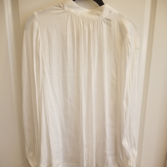 H & M Blouse - Picture 1 of 3